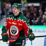 Succéforwarden redo för comeback – efter tre månader