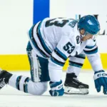 Tidigare storstjärnan river sitt eget NHL-kontrakt