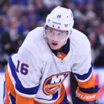 Islanders trejdar bort tidigare förstarundevalet