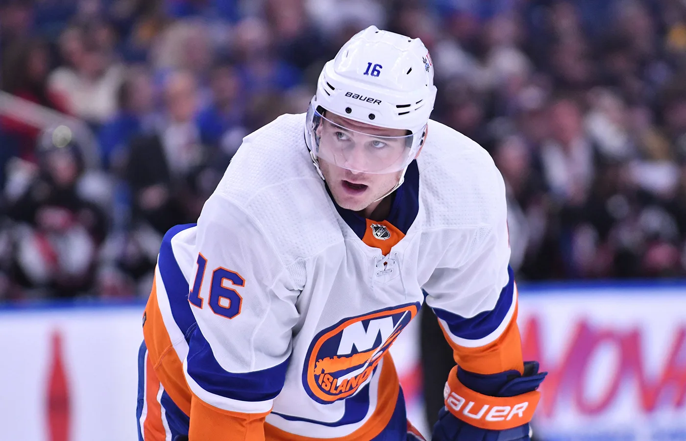 Islanders trejdar bort tidigare förstarundevalet