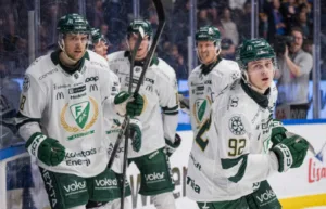 Karlskoga-gänget målade för Färjestad: ”Typiskt brunkigt”