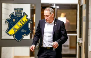 Jansson: Broarna är brända – dags att avgå nu, Lasse