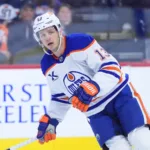 Tungt besked för NHL-svensken – borta på obestämd tid