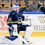 Klart: Förlänger med SHL-klubben: ”Det är en ära”