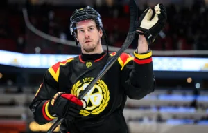Brynäs förlänger kontraktet med toppbacken