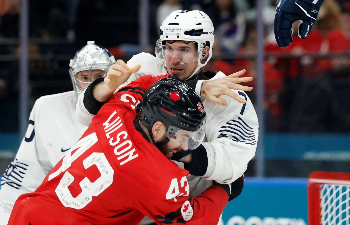 Kanadensiske busen i vilt slagsmål – i OS