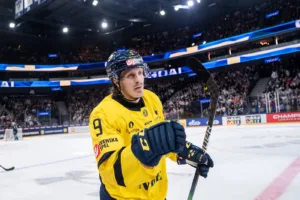 Rönnbergs smäll: Landslagsstjärnan saknas i slutspelet