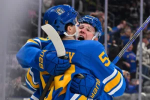 Svensken målskytt – och kastade handskarna