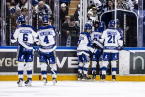 Kuggen saknas – mitt i ödesveckan: ”Tungt avbräck”