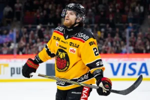 Stjärnan frustrerad: ”Känns som att vi väntar ut varandra”