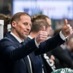 Uppgifter: Abbott stannar i Färjestad – länge