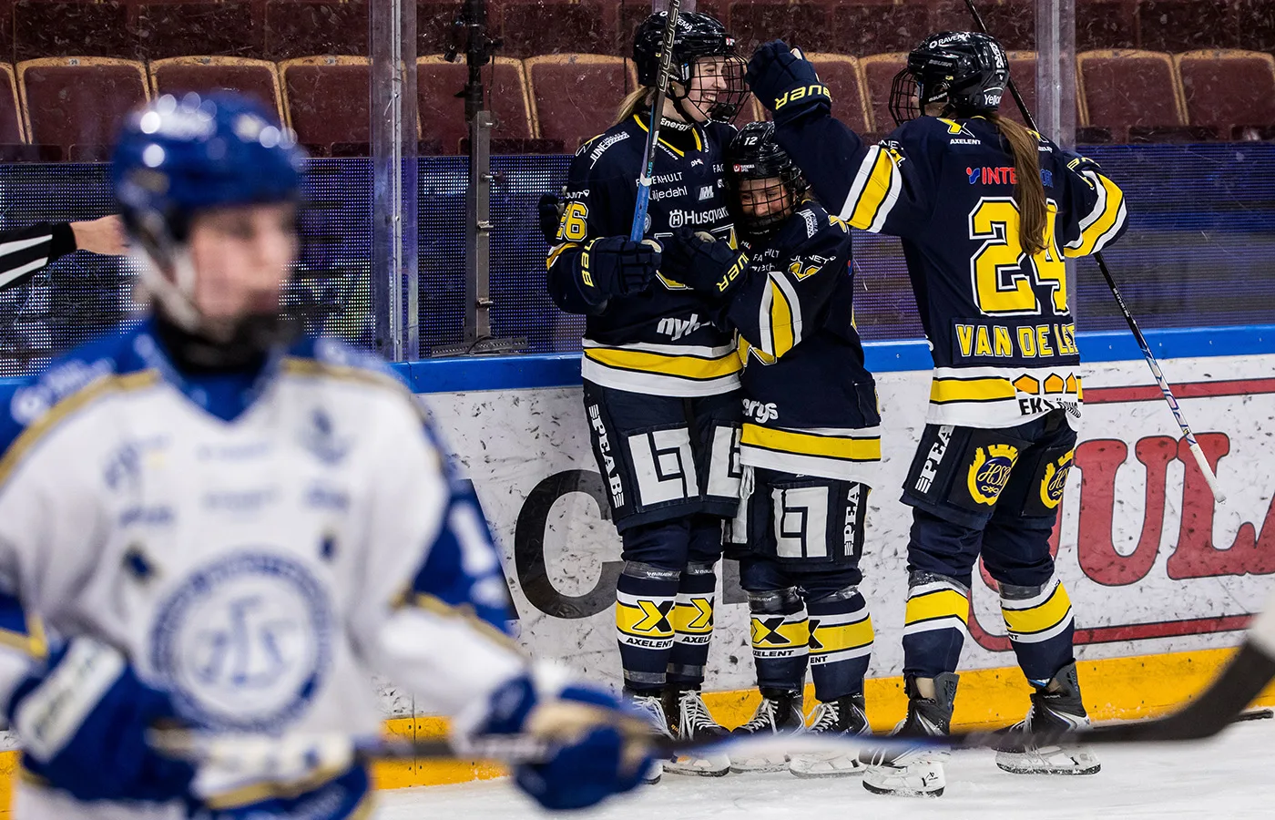 HV71 nära nytt kontrakt – krossar Leksand