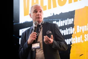 SHL-bossen: Så tänker ligan om tolv lag