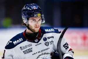 Ryktas till SHL-konkurrenterna – svarar själv