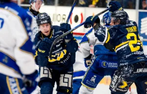 HV71 vinner första kvalmatchen