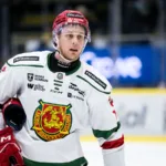 Får ny chans – förlänger efter skadan