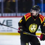 Han tilldelas utmärkelsen Salming Trophy: ”Hedrad”