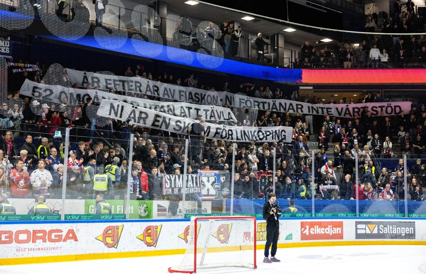 Linköping sågades av egna fansen: ”Ni är en skam”