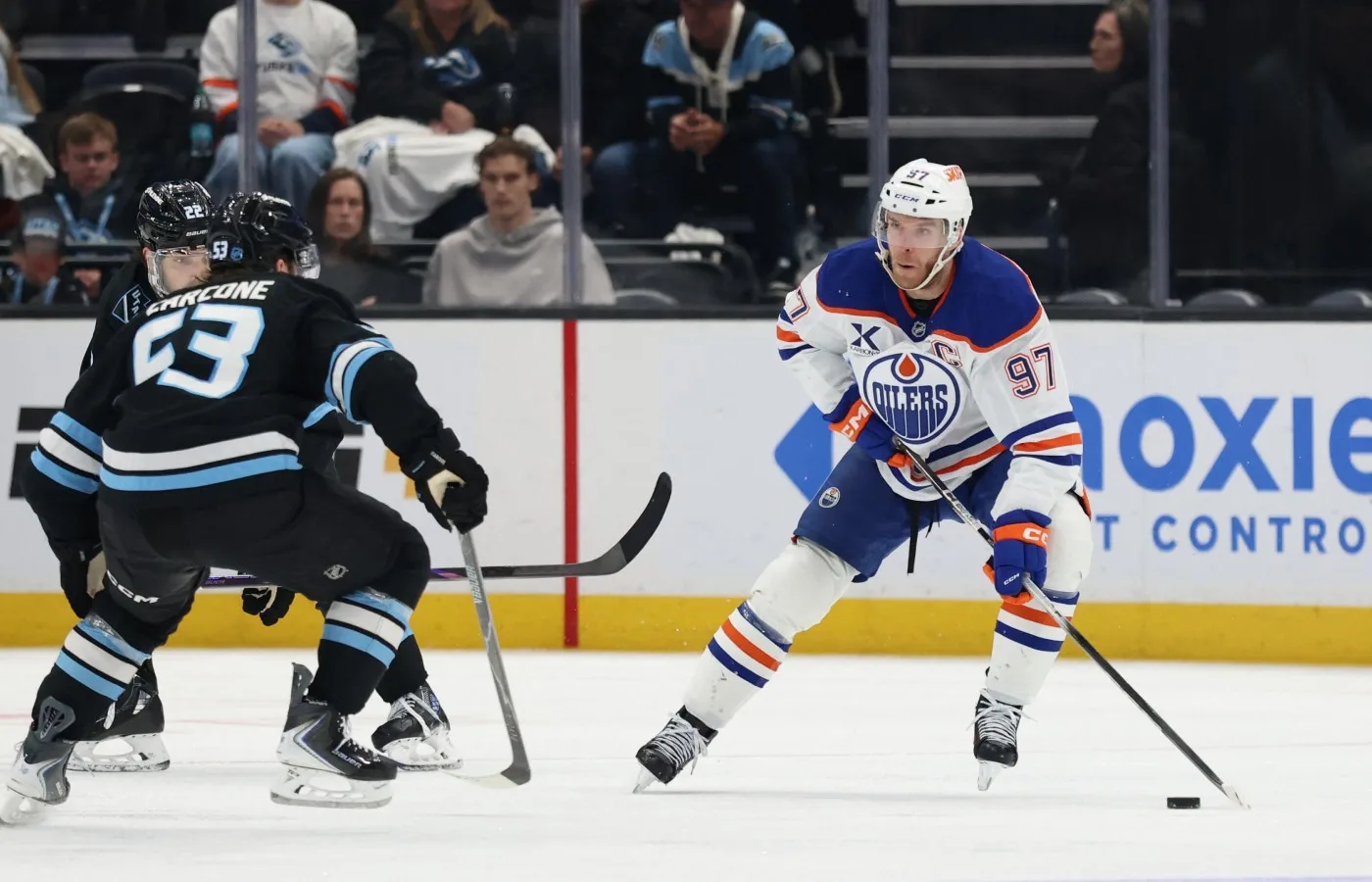 McDavid skriver historia – når två milstolpar i samma match