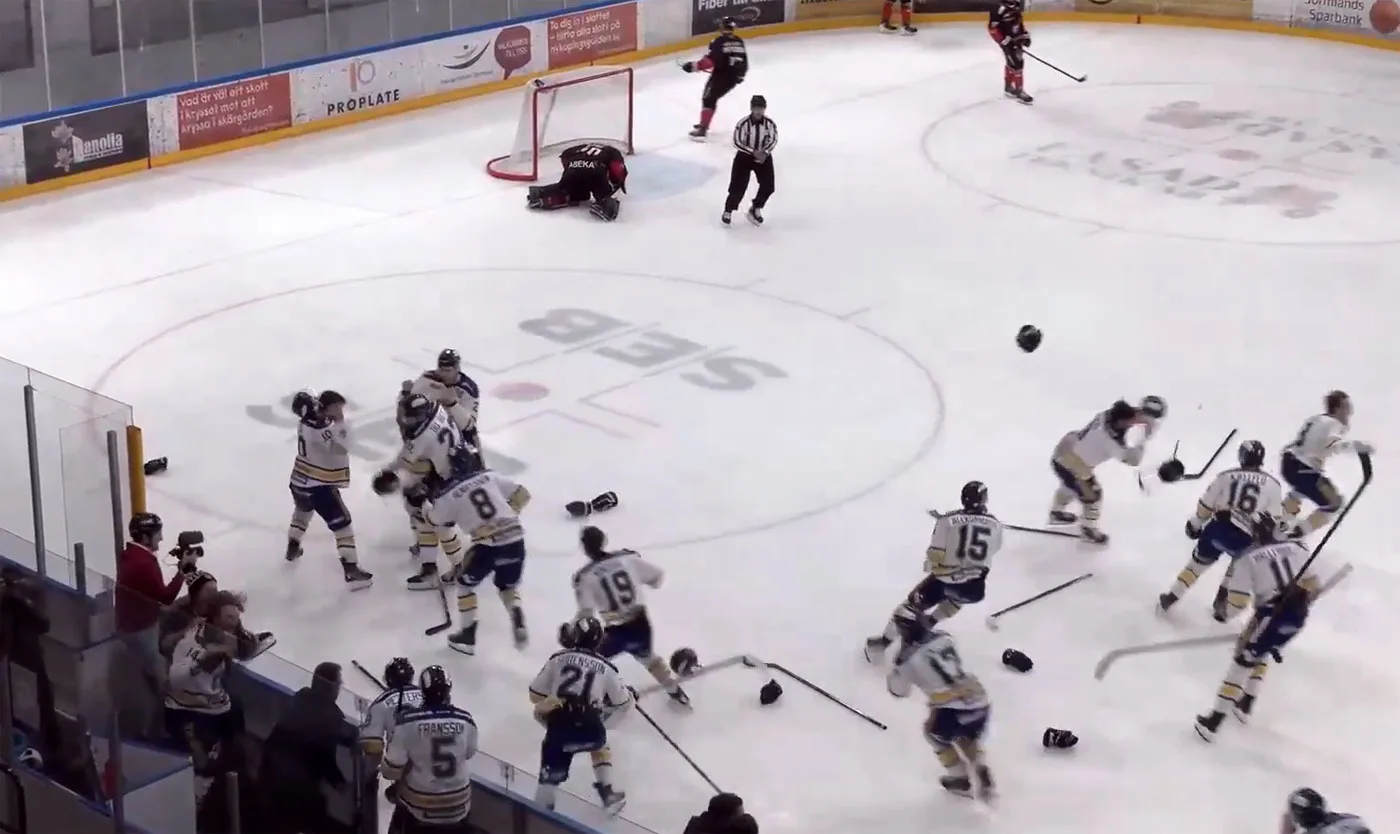 MJÖRNBERG: Till Hockeyettan efter sanslöst drama