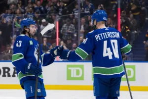 Efter förlustsviten: Seger igen för Vancouver – 6–3 mot Chicago