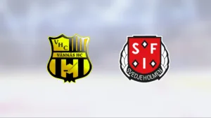 Liam Domeij det stora utropstecknet när Svedjeholmen/KB65 U18 slog Vännäs HC U18