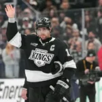 TV: En era är över – hyllades med stående ovationer