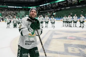 Klart: Färjestadsikonen förlänger kontraktet