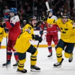 ”Mini-Fimpen” målskytt – i Jack Berglunds AHL-debut