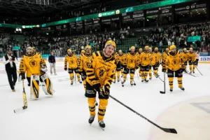 Är en seger från SM-guld: ”Vi ska se till att vinna nästa match”