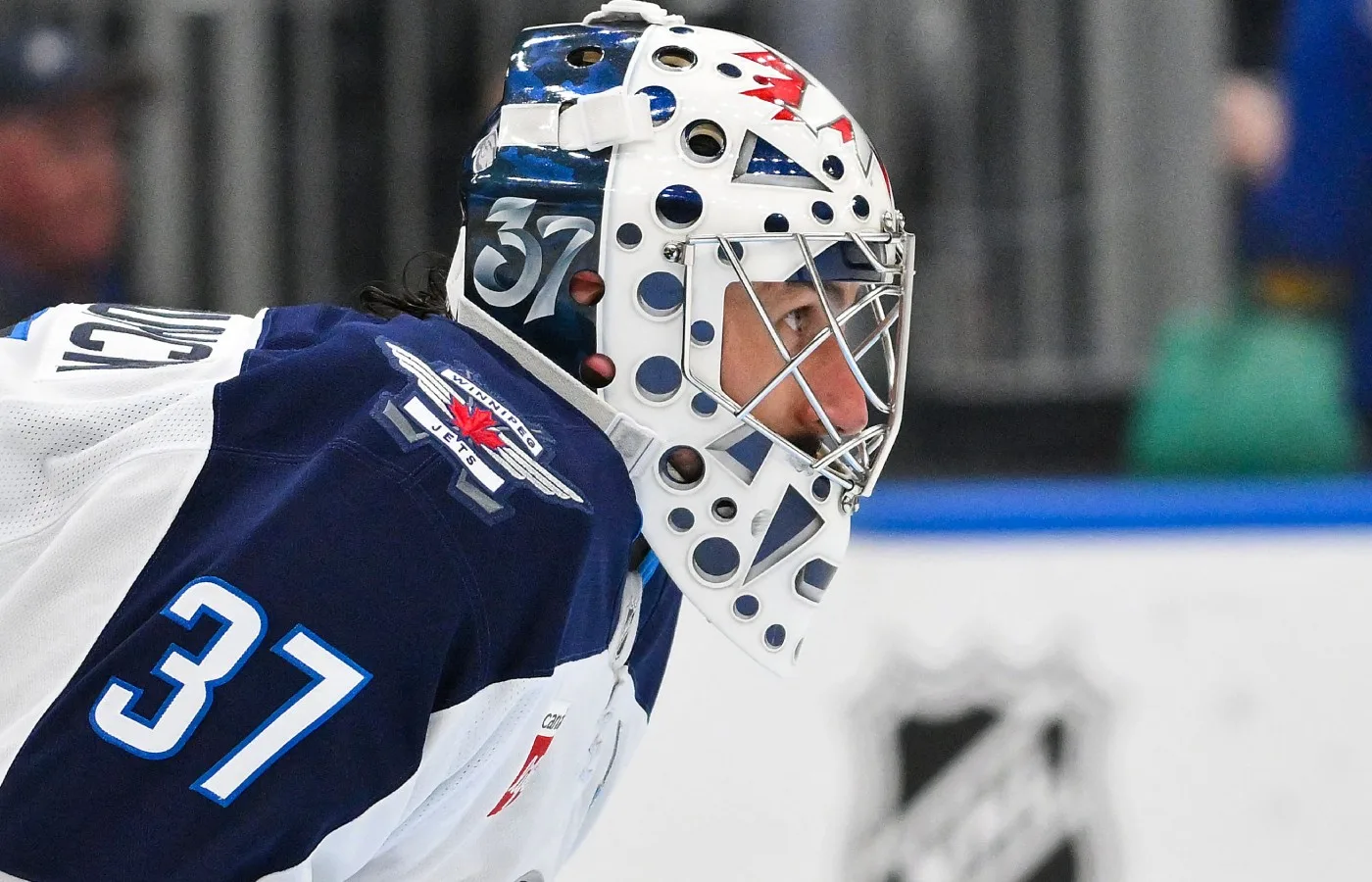 Connor Hellebuyck
