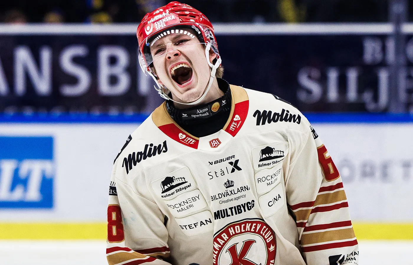 Lämnar efter succén − ryktas till SHL-klubb