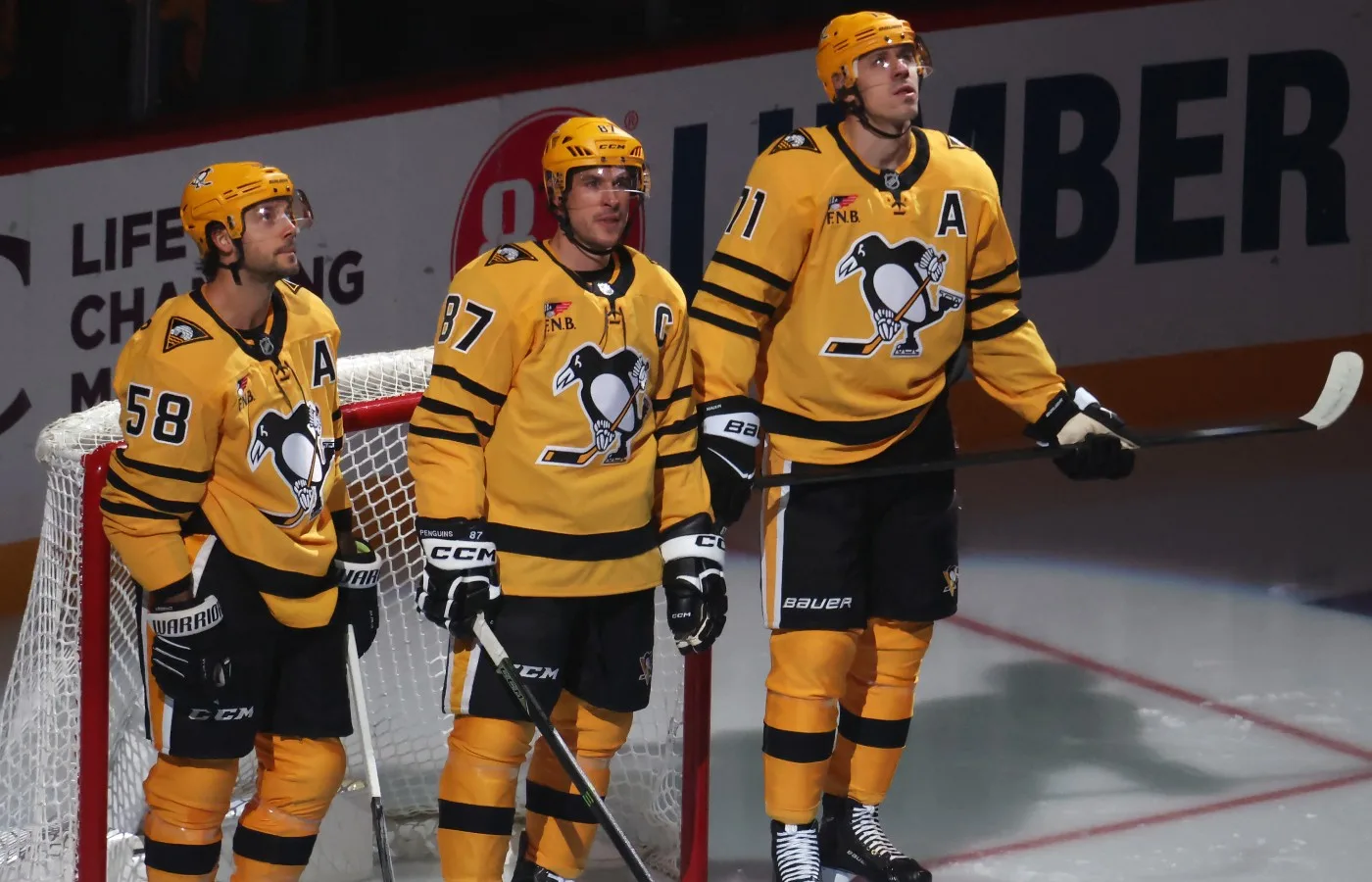 Efter uttåget – nu kan rekordtrion spricka