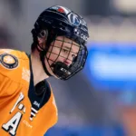 Avslöjar: NHL-draftade backen lämnar SHL-klubben