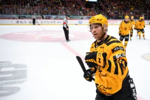 Blir Årets Forward och Årets MVP