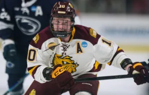 Prisas som collegehockeyns bästa – nobbar lockrop från NHL