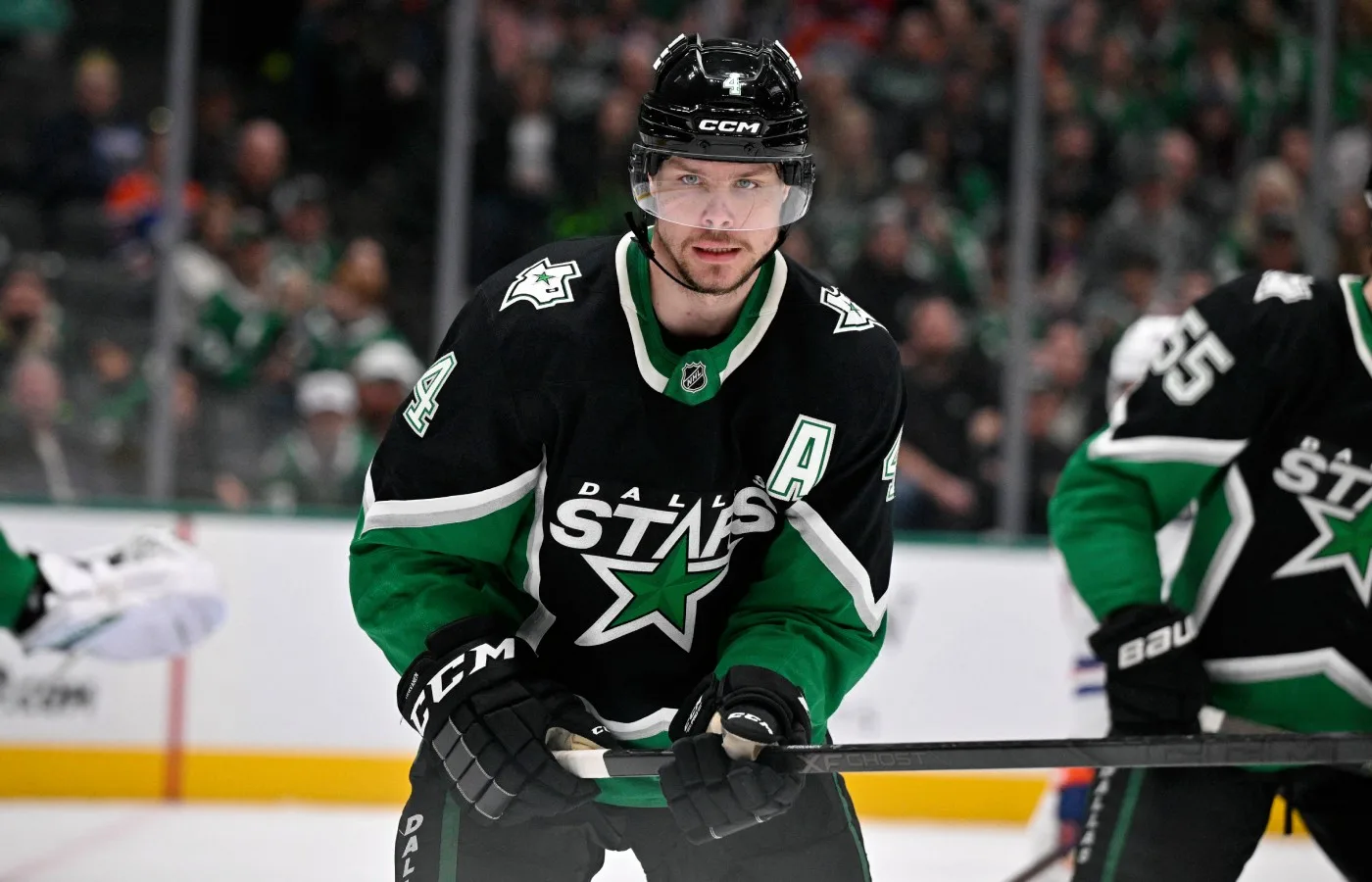 Oron inför slutspelet – stjärnbacken skadad