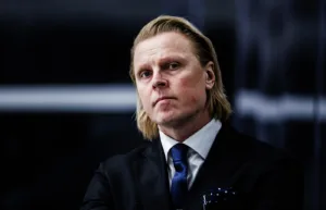 AIK-tränaren avslöjar: Fått bud från SHL