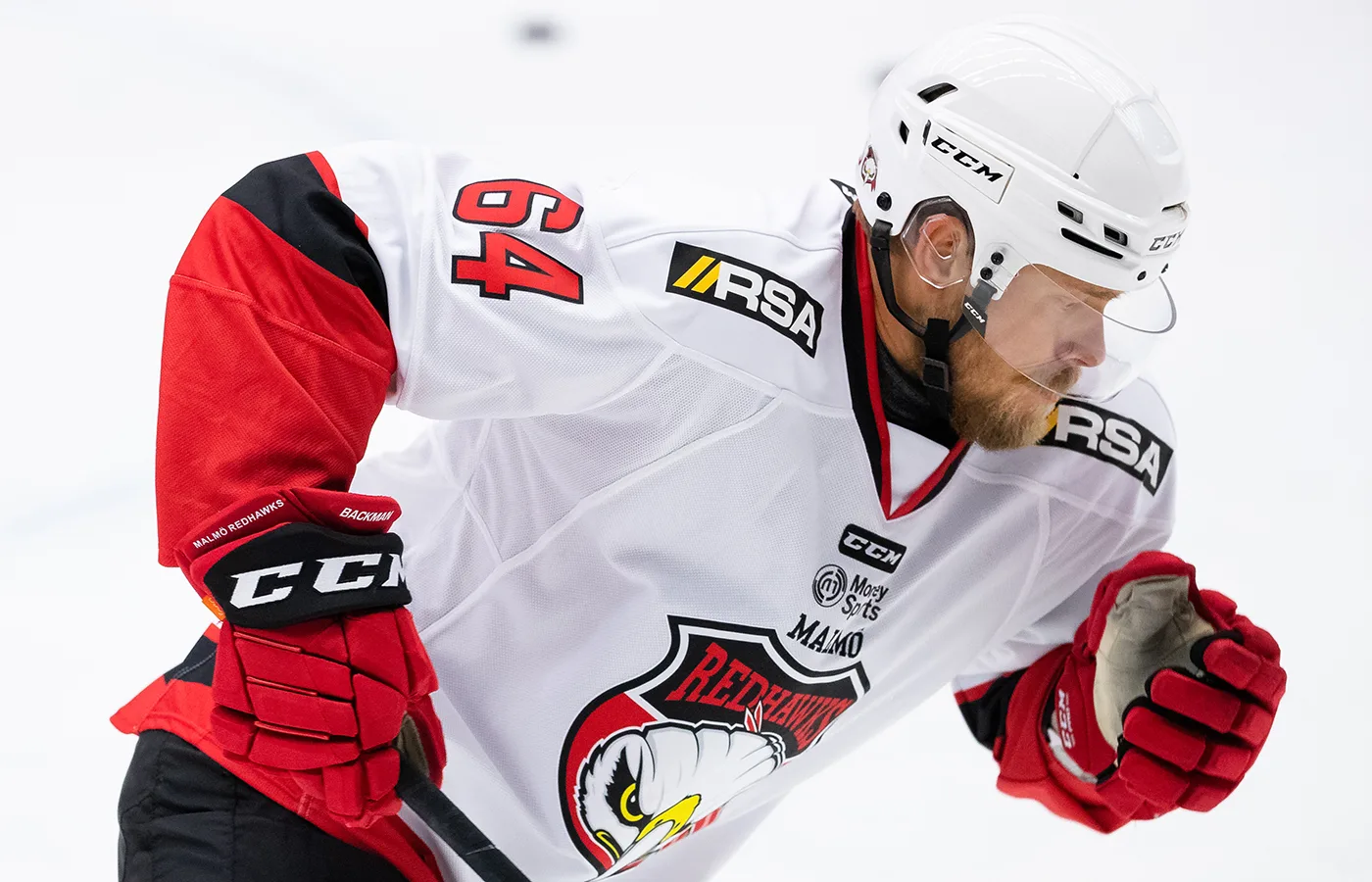 Svensken lämnar sin klubb i Schweiz