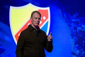 Niklas Wikegård slutar som sportchef – det blir hans nya roll