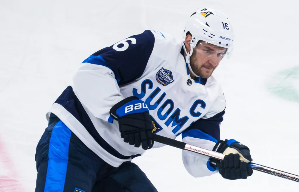 Aleksander Barkov. Finland.