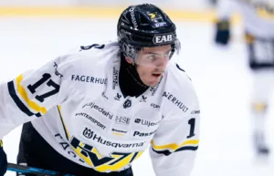 KLART: Forwarden lämnar HV71