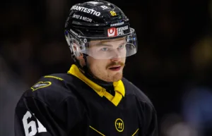 Uppgifter: Lämnar Västerås – överens med topplaget
