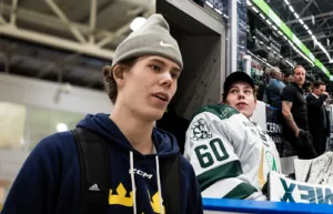 KLART: Färjestad lånar ut Måns Goos
