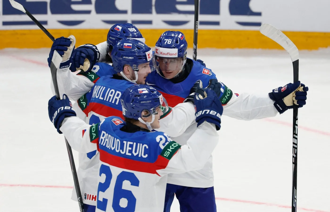 Hrivik och Okuliar målskyttar – när Slovakien vann igen
