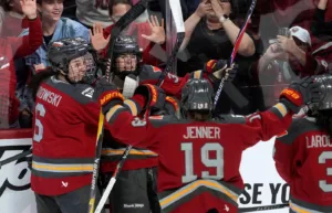 Räddar hemstaden – förlänger finalserien