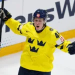 Därför ger Ivar Stenberg NHL-scouterna huvudbry
